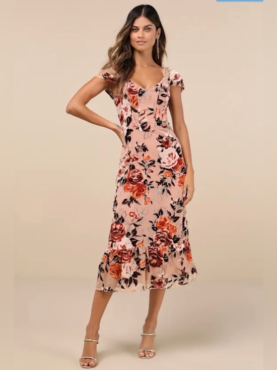 Lulus Dresses & Skirts - Lulu’s Composed Beauty Blush Pink Burnout Velvet Floral Midi Dress ($78.00)